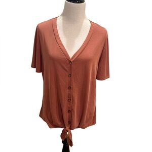 Green Envelope V Neck Button Down Top Women's Short Sleeve Twist Tie Tee 1X